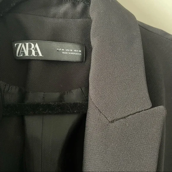 ZARA black waistcoat relaxed fit - Picture 3 of 5